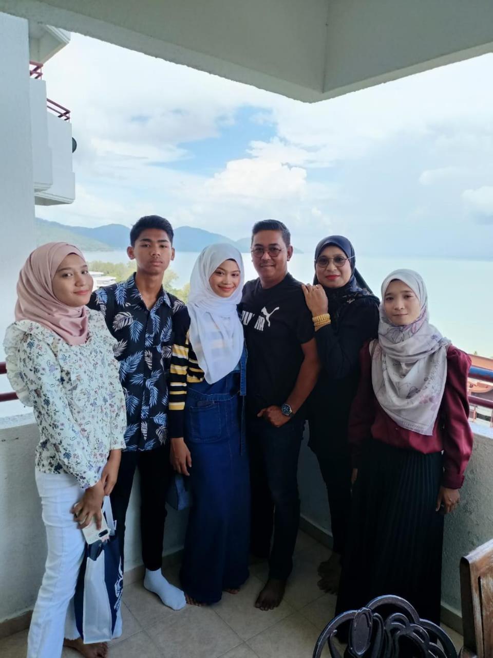 Agoda C View @ Sri Sayang * Batu Feringgi